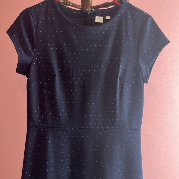 Gap Dress - Picture 3 of 9